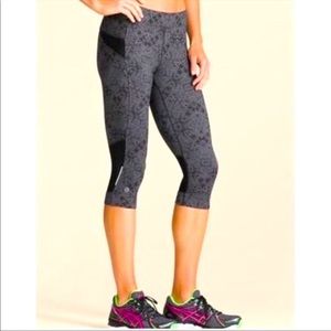Athleta capri leggings